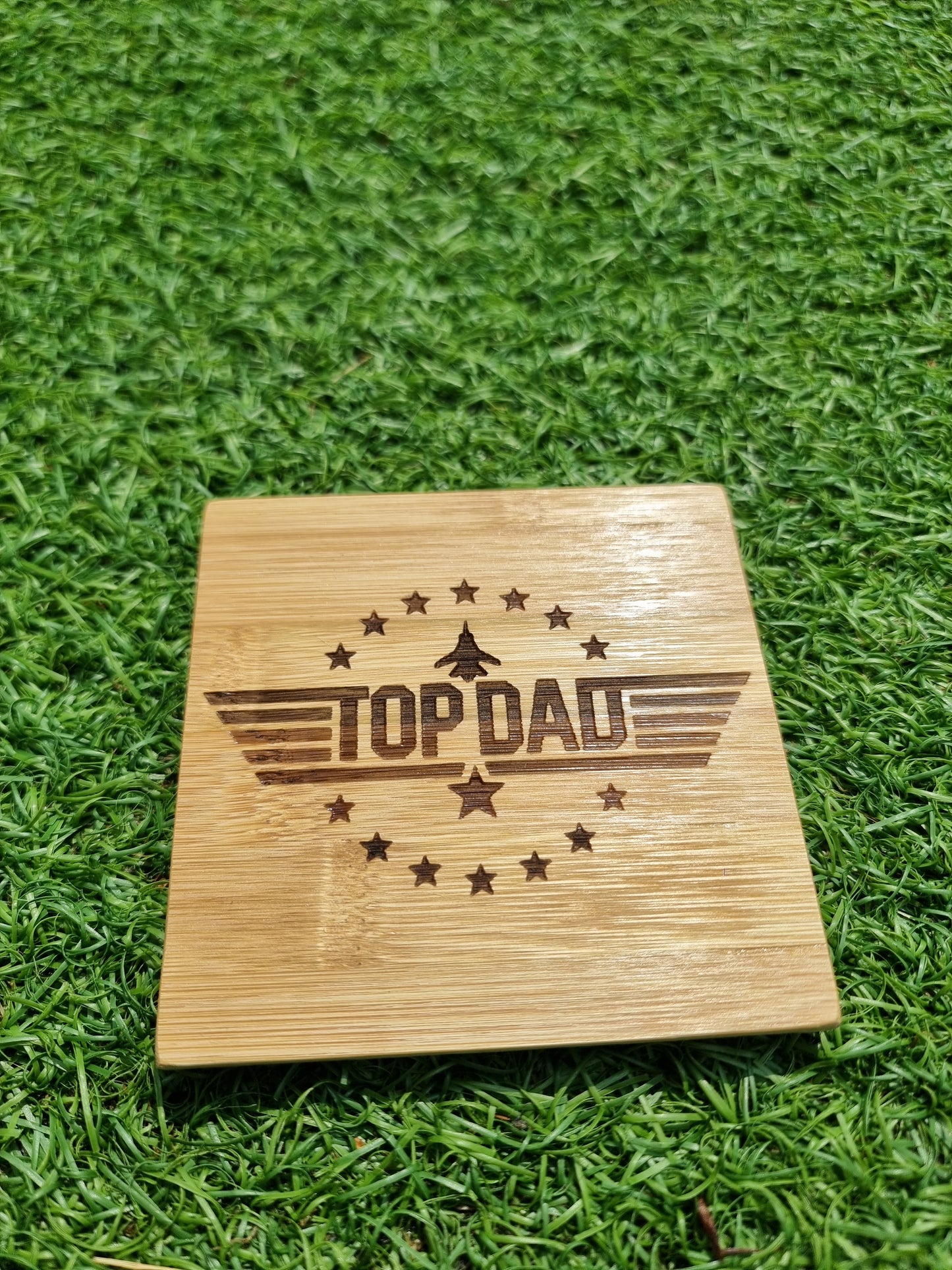 Top Dad Pint Beer Glass with Optional Engraved Bamboo Coaster – Father’s Day or Birthday Gift for Dad | Dishwasher Safe | Funny Top Gun-Inspired Gift